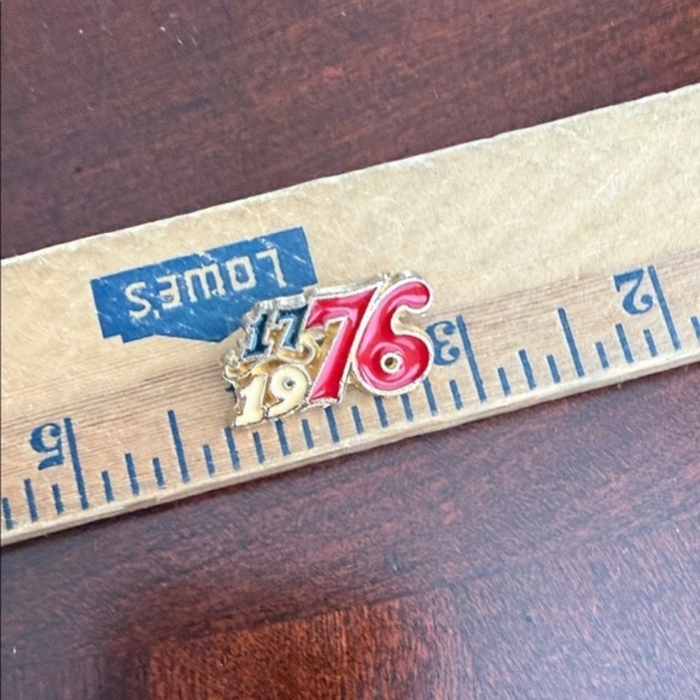 Vintage Brooch